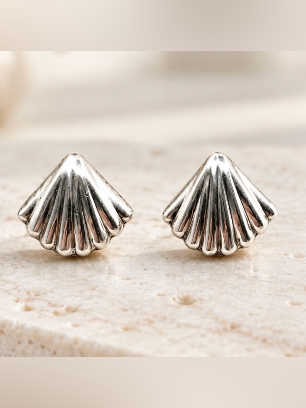 925 Sterling Silver Taxco Shell Stud Earrings